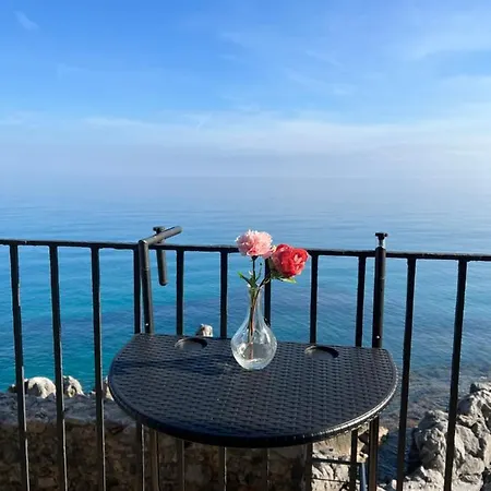 Balcone Sulla Scogliera Apartment